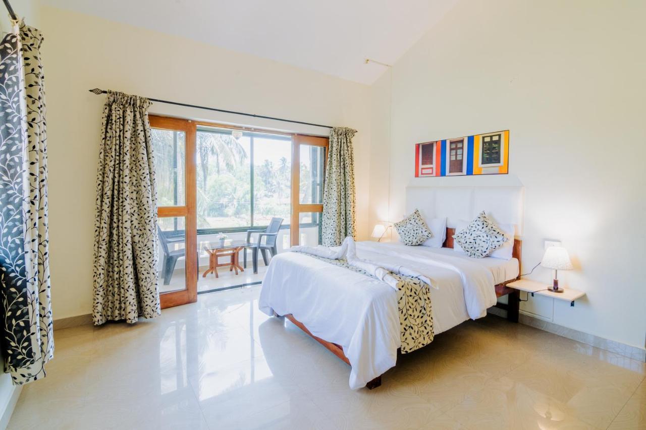 White House In Goa, Truly Amazing Experience Bed and Breakfast Saligao Exterior foto