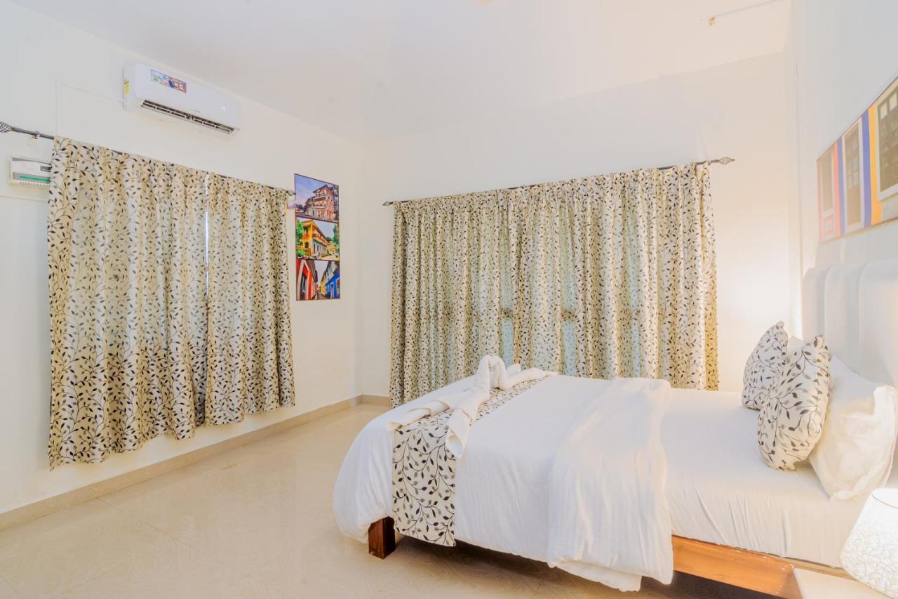 White House In Goa, Truly Amazing Experience Bed and Breakfast Saligao Exterior foto